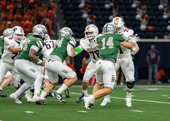 Vs. Wakeland-204