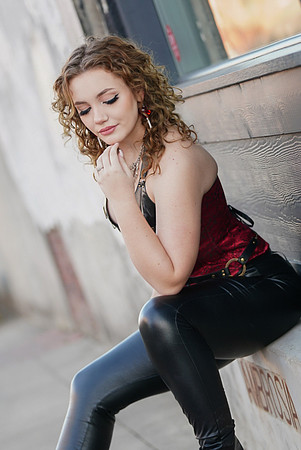Kaitlyn 2022-127