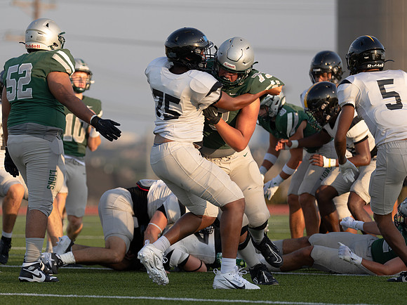 Varsity Scrimmage-20