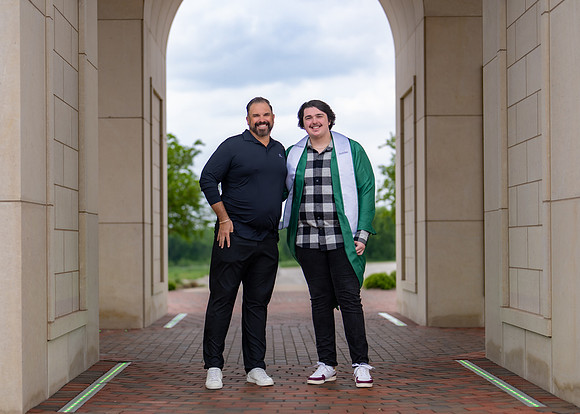 Graduation UNT-16