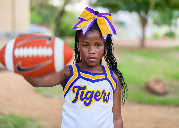8U Tigers Cheer & Football-36
