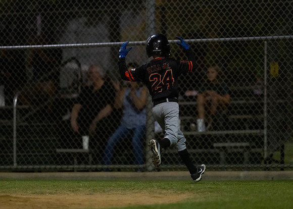 Giants-80