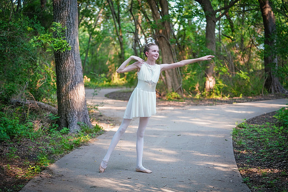 Dancers-16