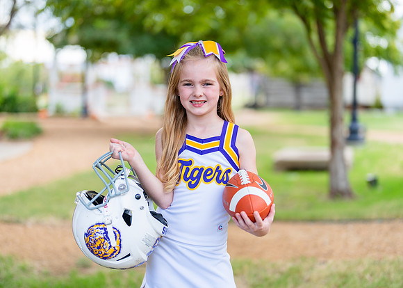 8U Tigers Cheer & Football-35